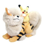 PUPAZZO POKEMON CENTER ARCANINE PIKACHU OKINAWA